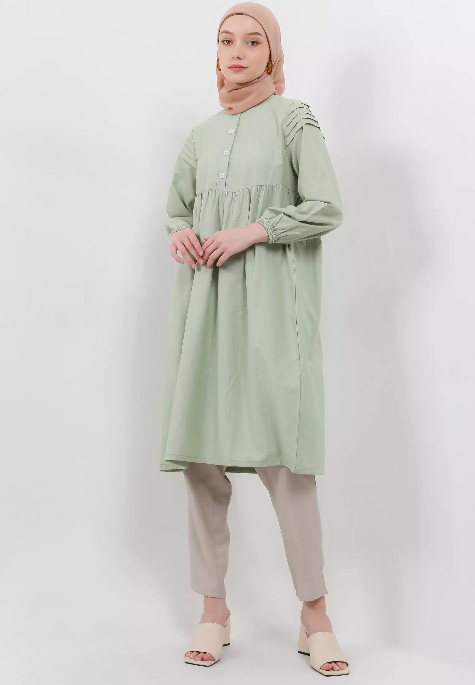 MFMW Barnesha Midi Dress Hijau