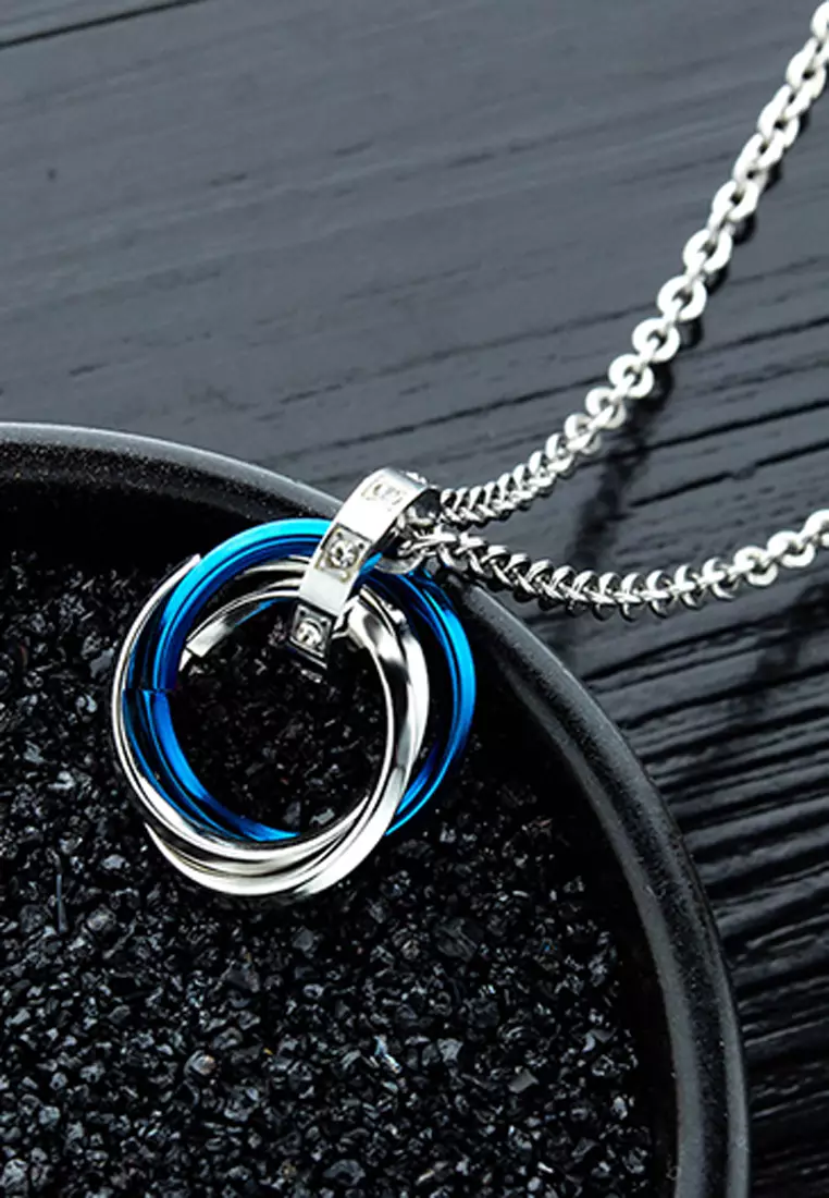 Couples Pendant Necklace 1 Set