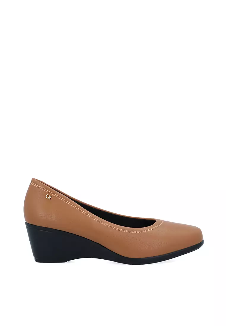 Discount on Carlo Rino  shoes - SKU: Medium Brown Kacey Pumps