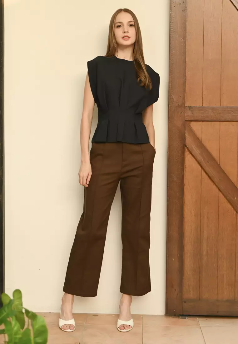 Designer Sleeveless Top