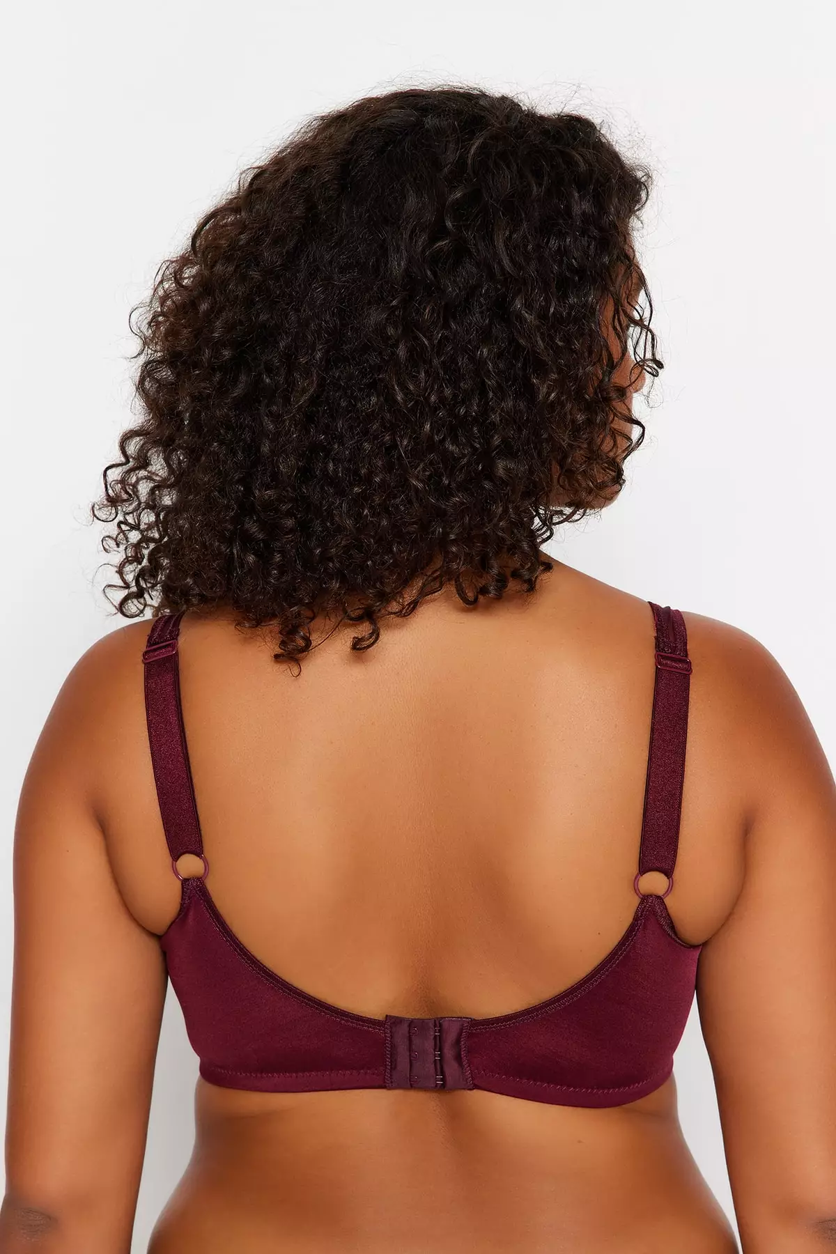 Plus Size Mesh Detailed Covered Contouring Bra