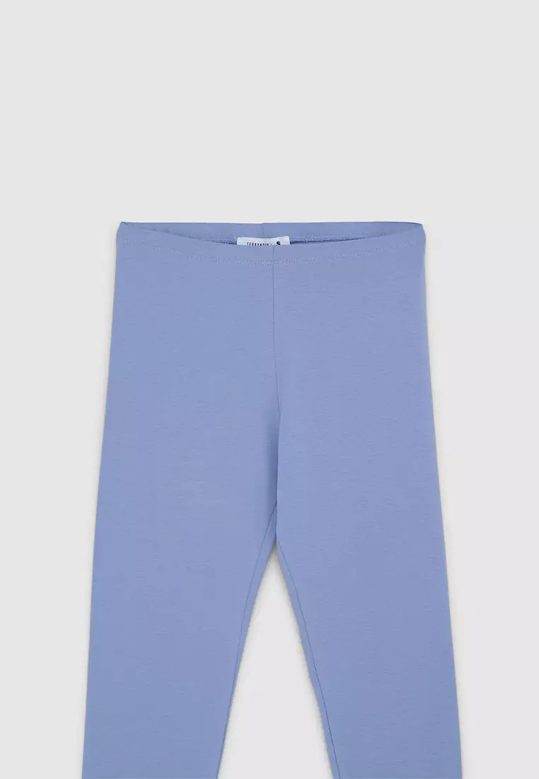 Woman Full-Length Leggings