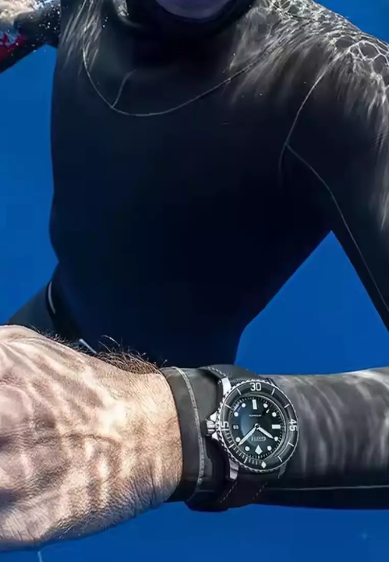 自動中性不鏽鋼手錶，皮革錶帶