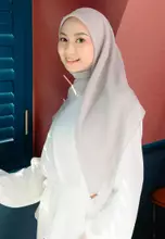 Grey Cream