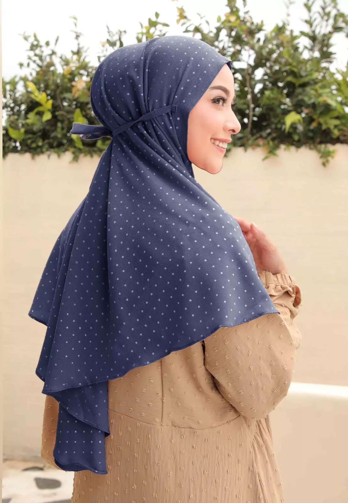 Zelena - Rowena Bergo | Hijab Instan Tali | Kerudung Motif - Navy