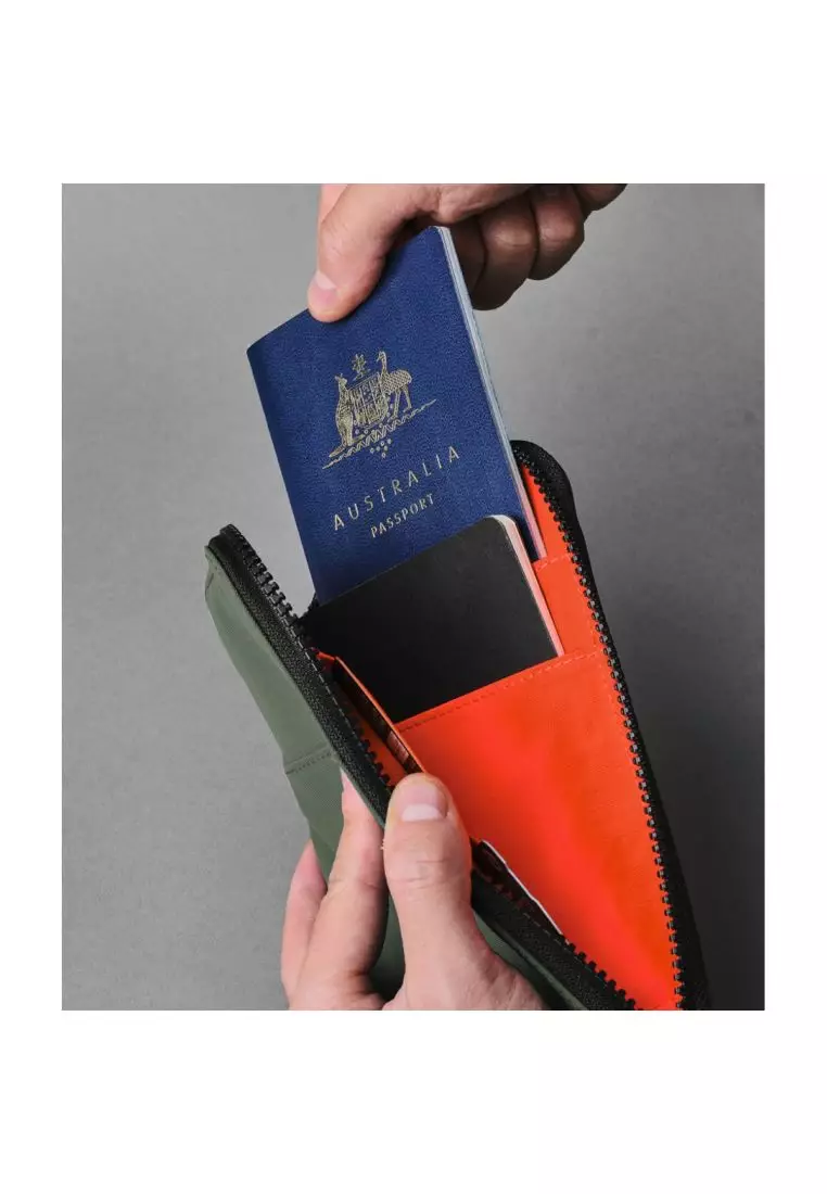 Alpaka Zip Travel Wallet Axoflux 210D (Green)