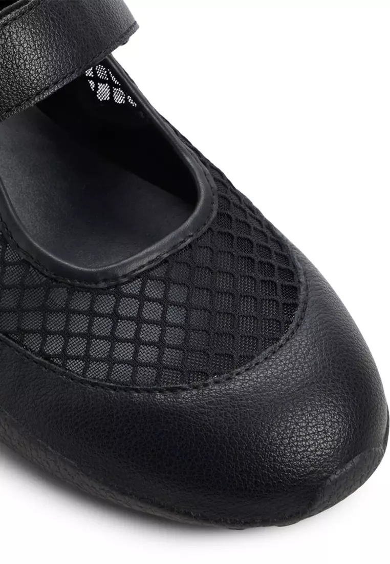 Legalitram Mary Jane Velcro Flats