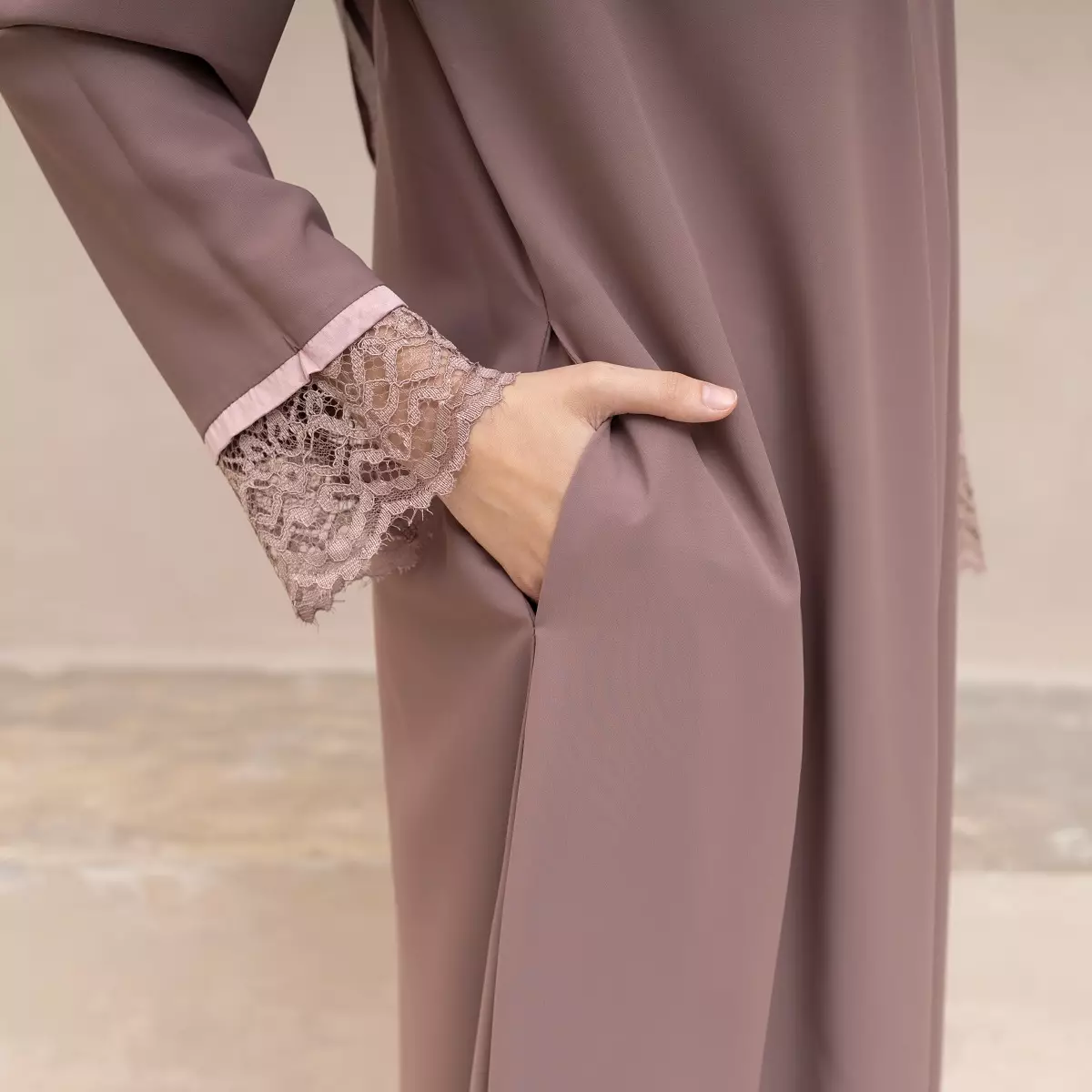 EPC Abaya Amara - Woodrose - Moonlit Elegance Series