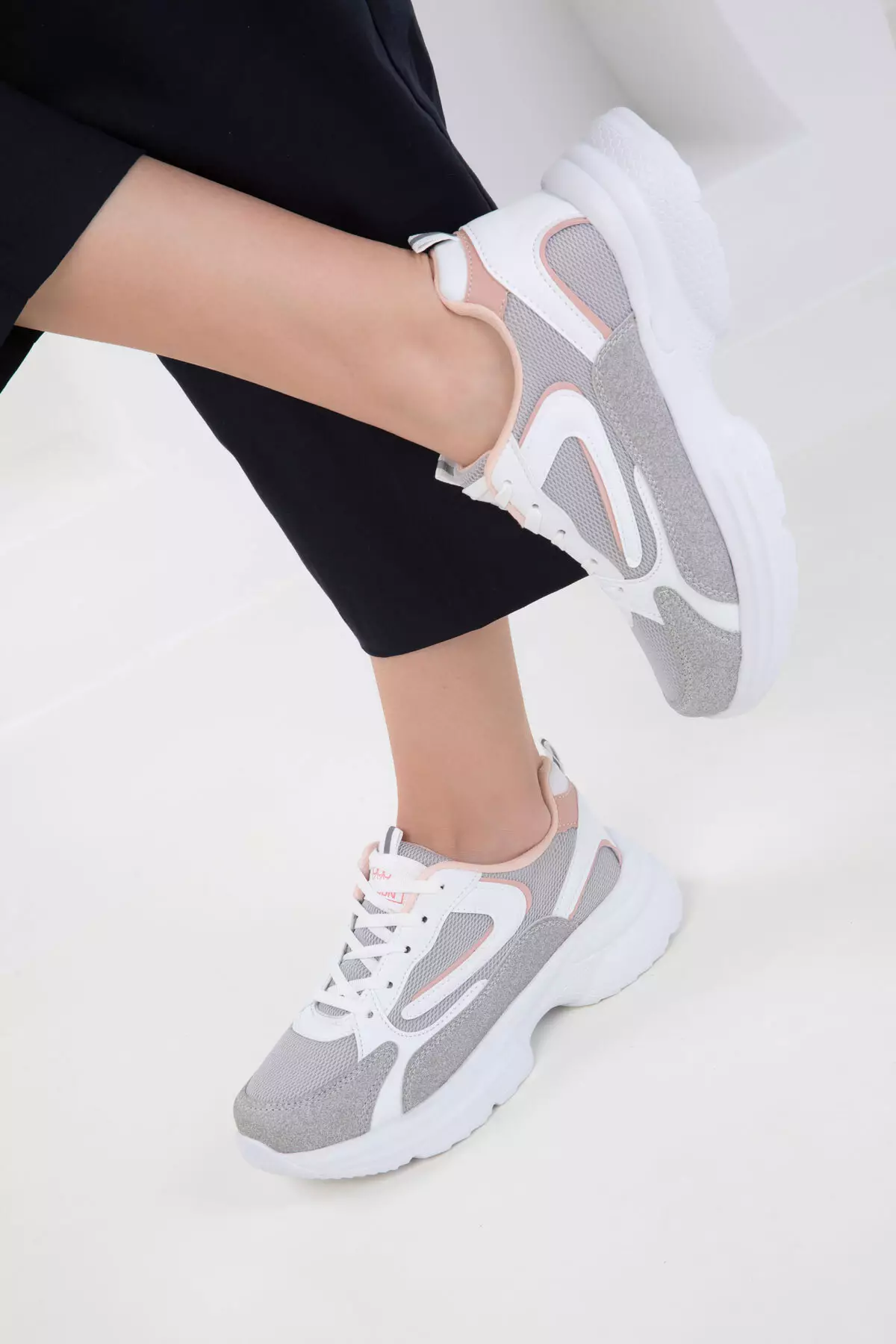 Ice-Powder-Y Women's Sneaker 18802