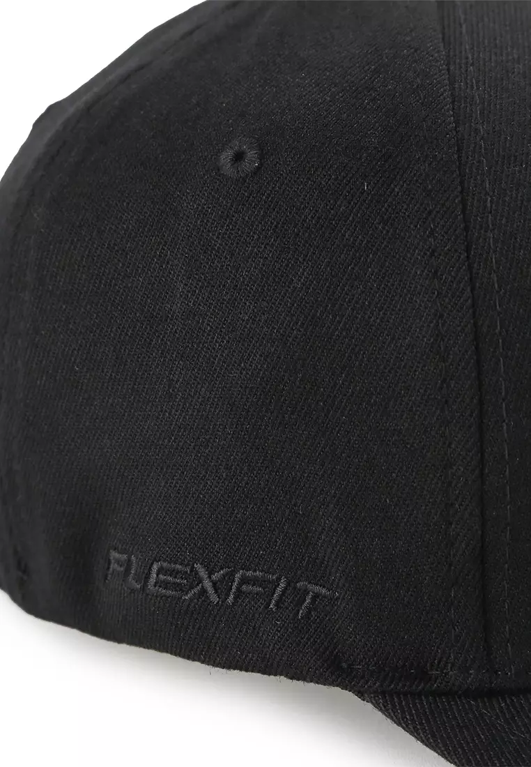 Mountain And Wave Cap