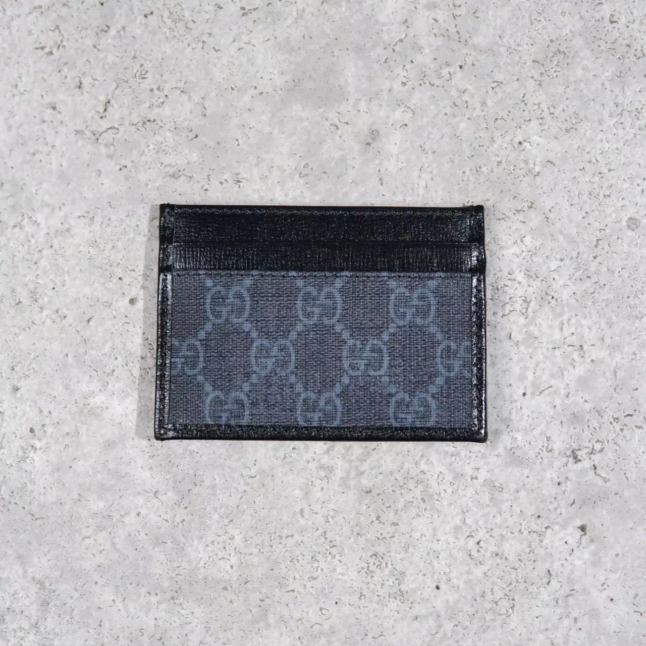 Dompet GUCCI GG MONOGRAM BLACK OVAL LOGO CARD HOLDER 100% ORIGINAL