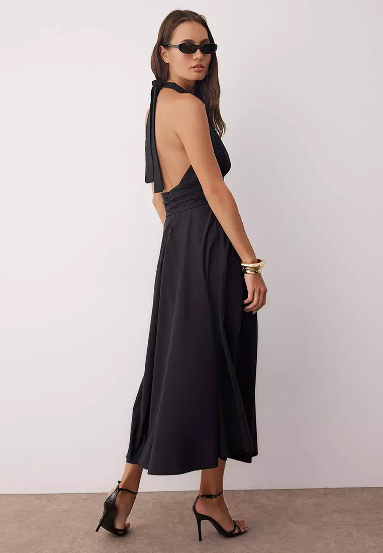 Black Low-Cut Halter Neck Poplin Lined Woven Dress