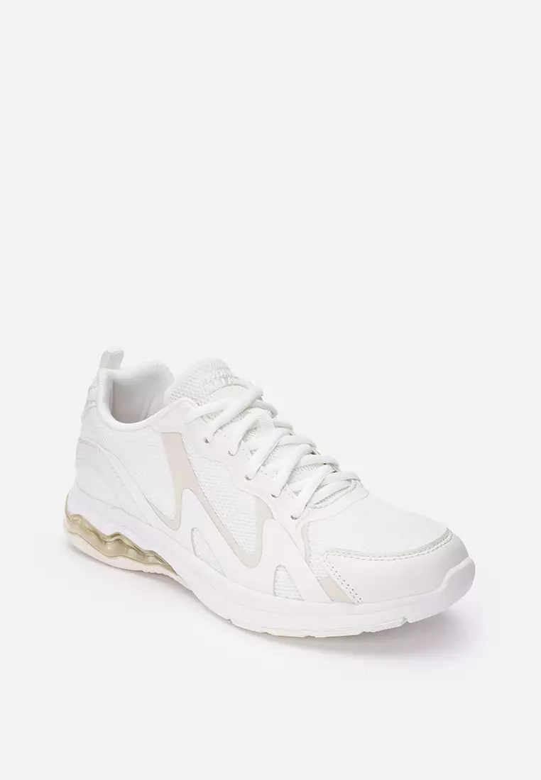 World Balance Escalate Women's Performance Shoes