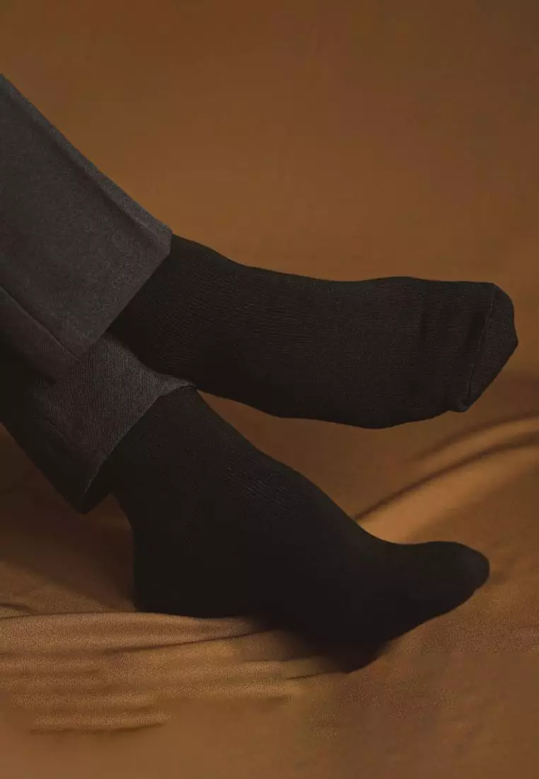 Socks Kaos Kaki Formal Panjang Pria Kerja Hitam Formal Socks