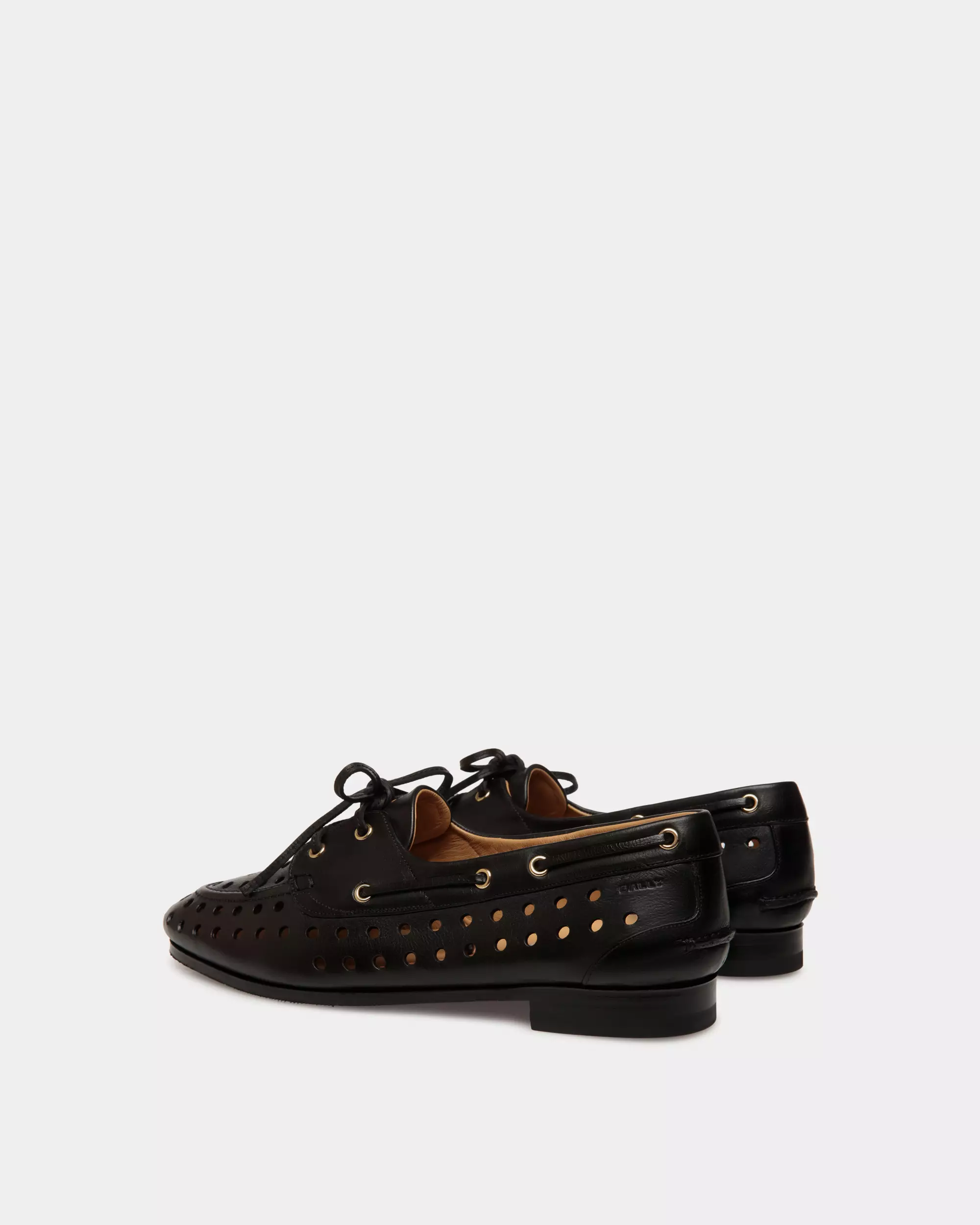 Plume Moccasin in Leather - Black
