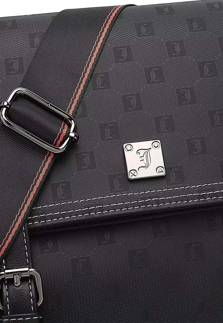 Men's Sling Bag / Crossbody Bag (Tas Selempang Pria) - Hitam