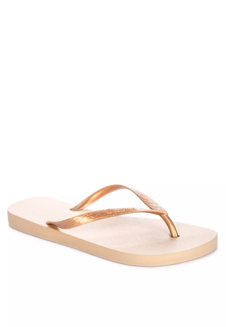 Buy Ipanema Classica Tan Fem 2024 Online | ZALORA Philippines