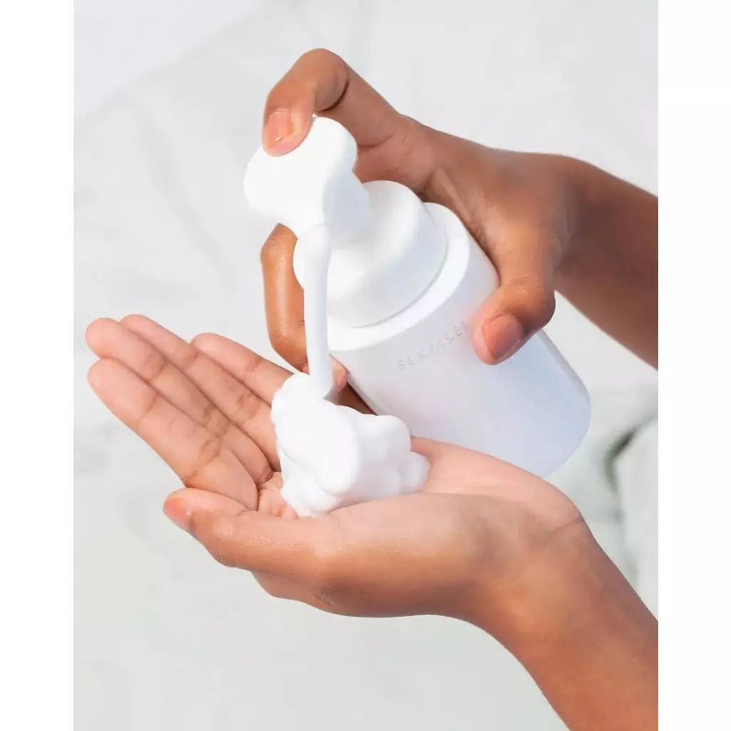 KOSE Sekkisei Clear Wellness Gentle Wash