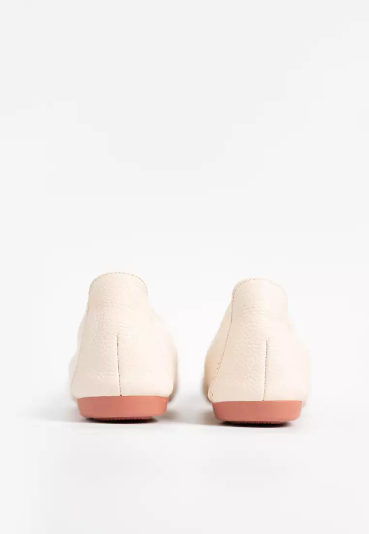 Billie Action Leather Flats