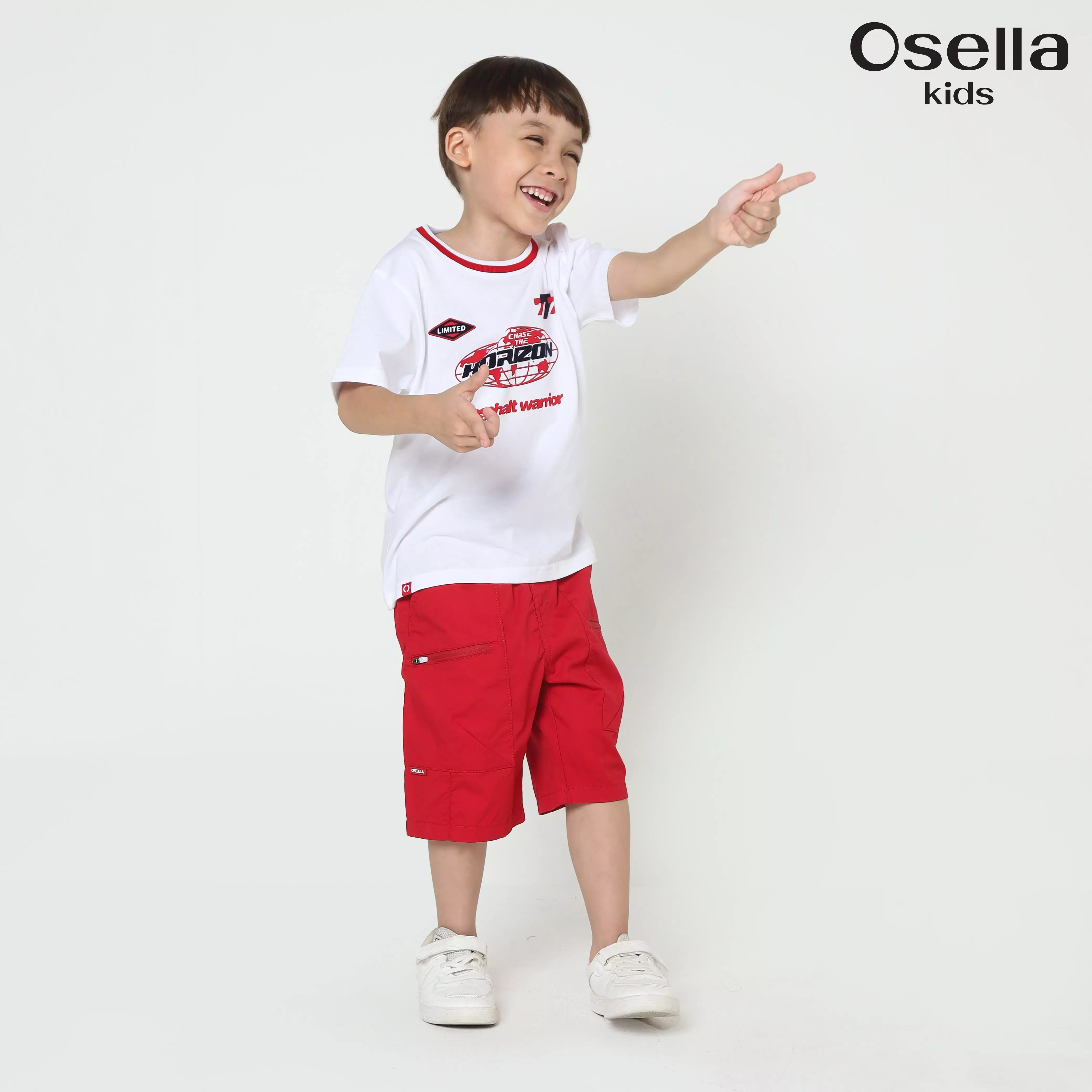 Osella Short Sleeve Graphic T-Shirt With Stripe Rib In White 2274500801 | Kaos Lengan Pendek Anak Laki Laki