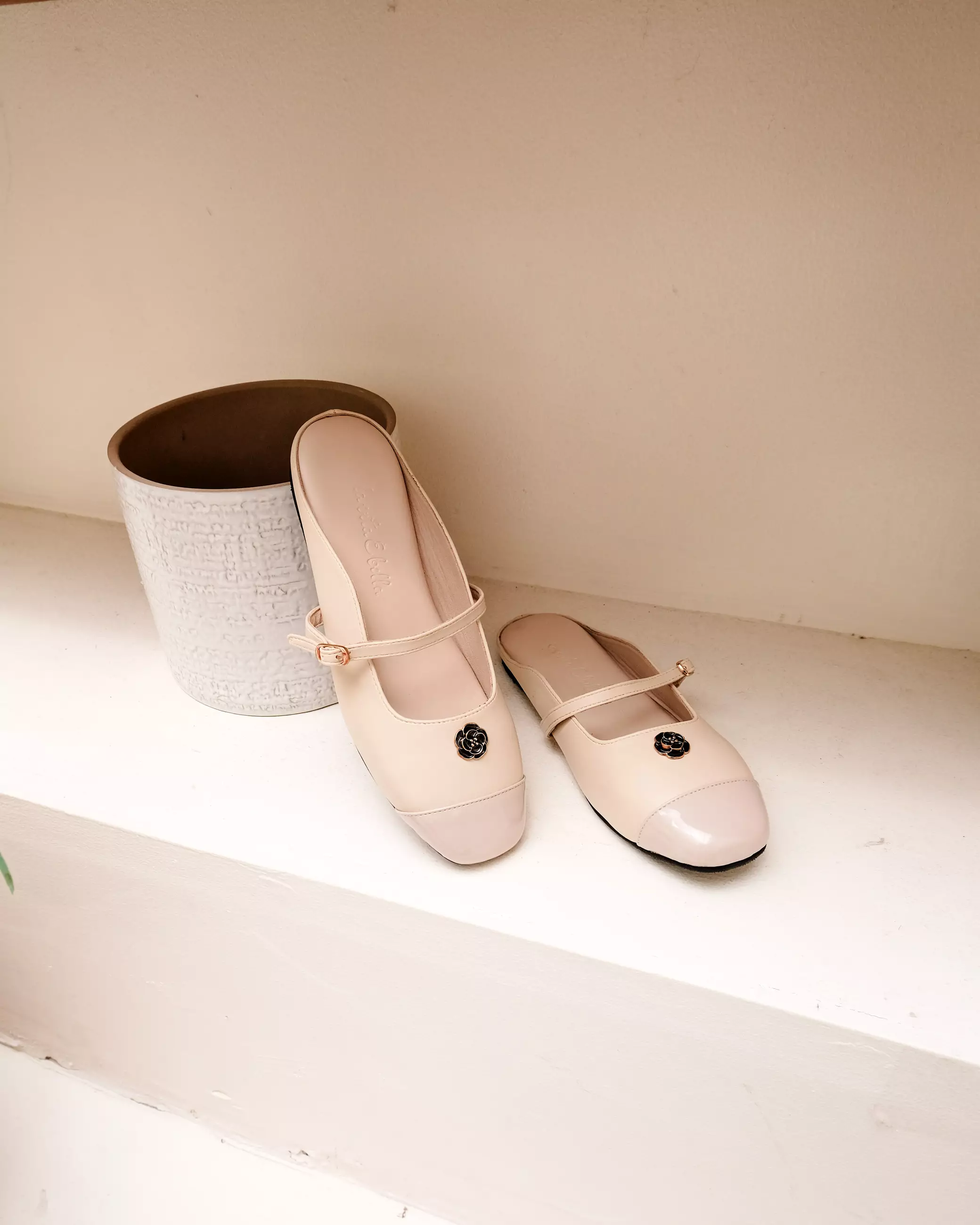 Rosy Women Mary Jane Mules Sepatu Sandal Flat Selop Wanita