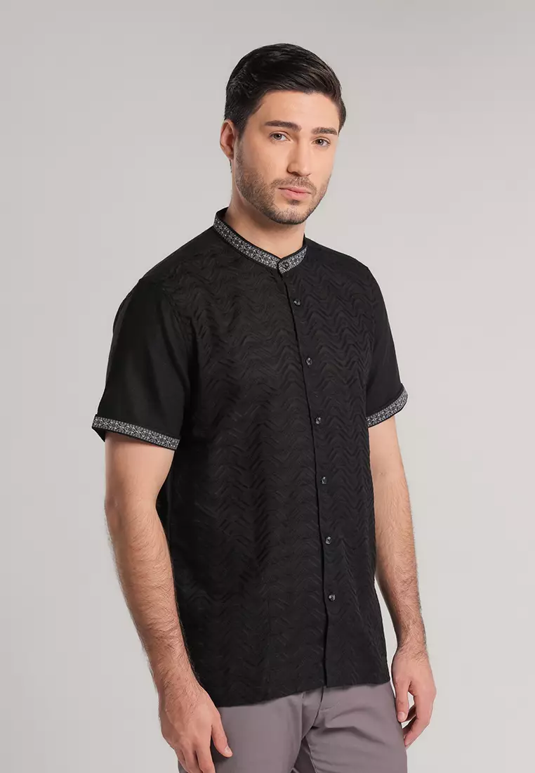 MOC Kemeja Koko Lengan Pendek Pria Arjun - Black