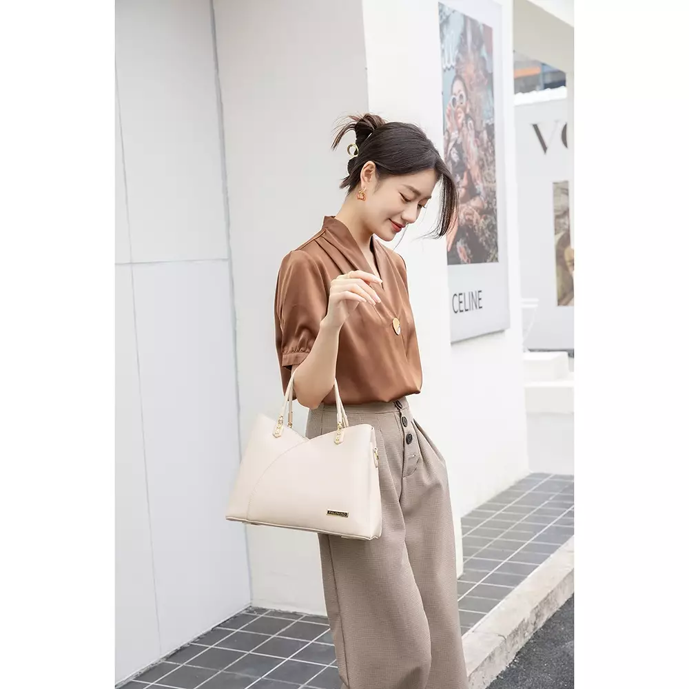 Palomino Olvin Handbag - Khaki
