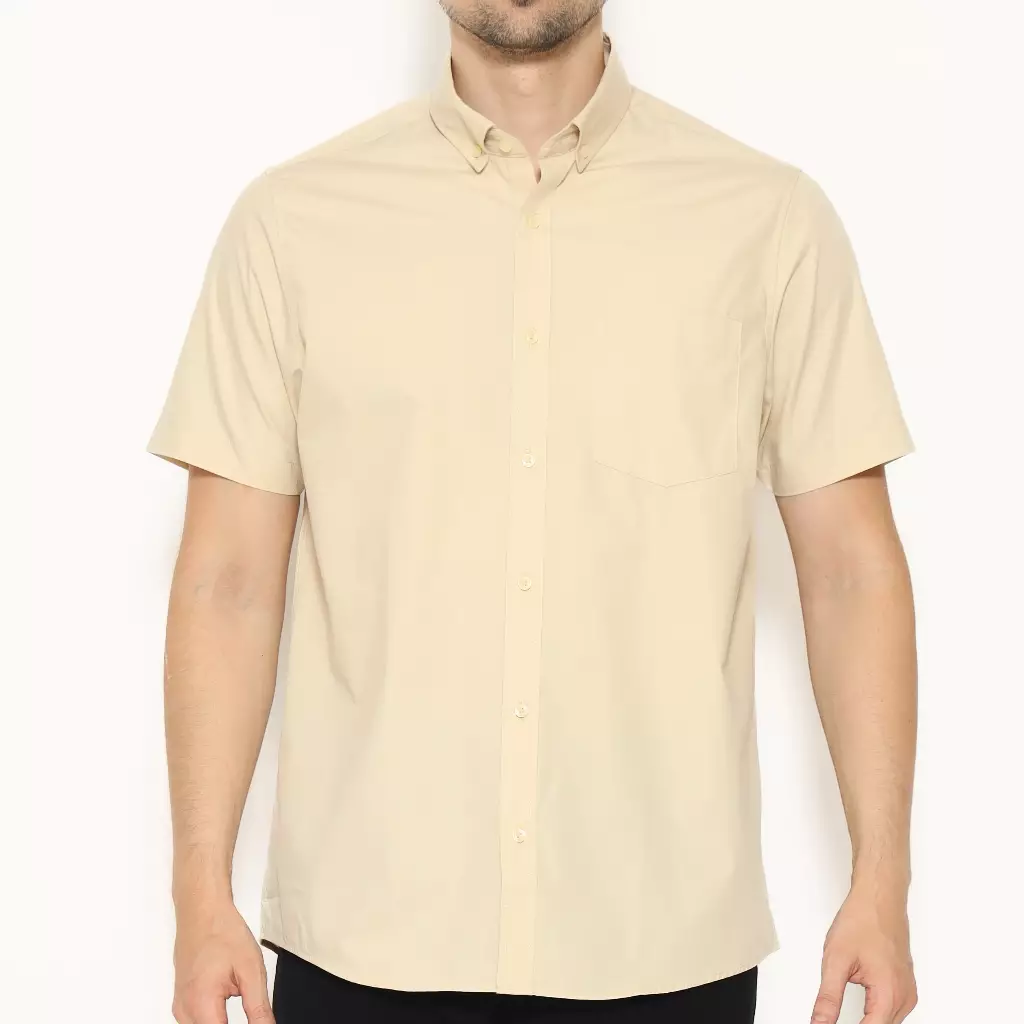 Lawell Kemeja Pria Polos Lengan Pendek Regular Fit – DESMOND-MSRF-CRM | Cream | Easy Care, Wrinkle Resistant