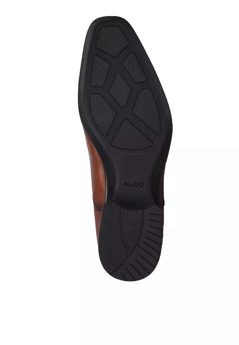 Aldo shop walking shoes