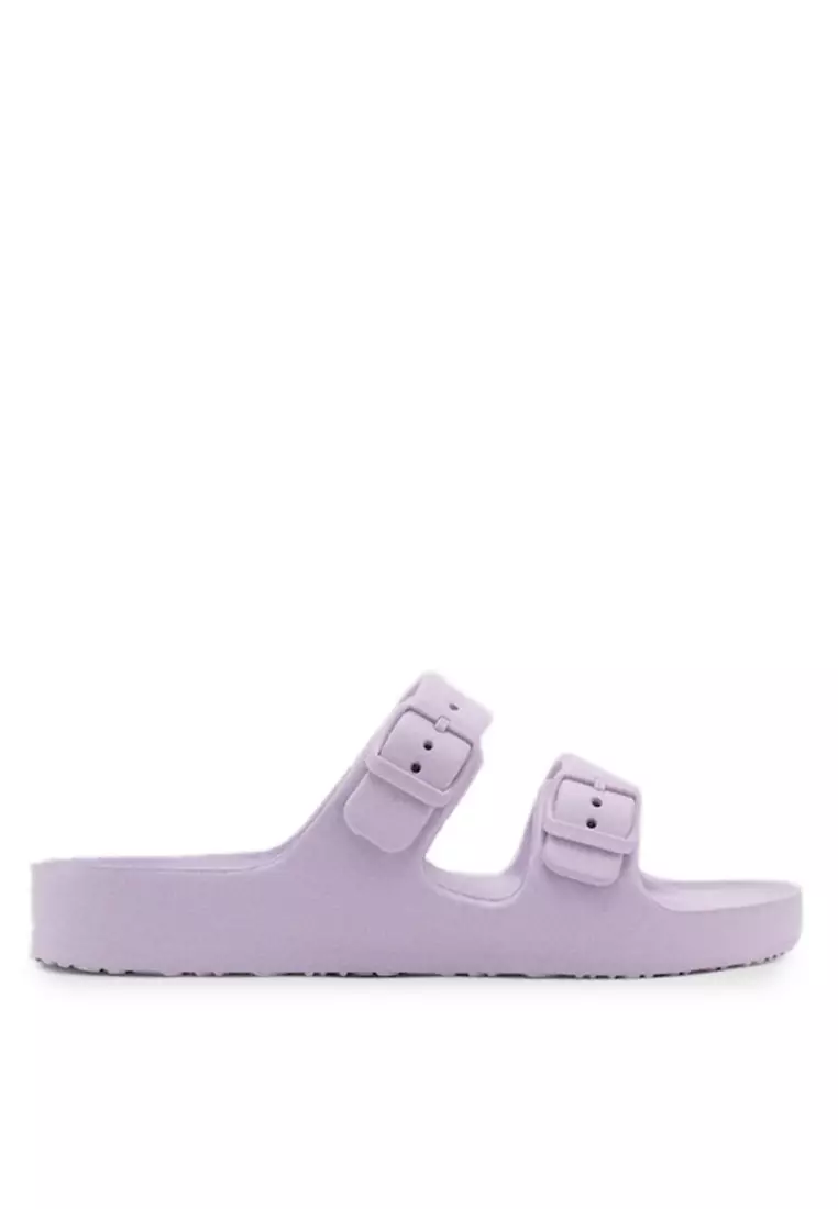Buckles Flip Flops