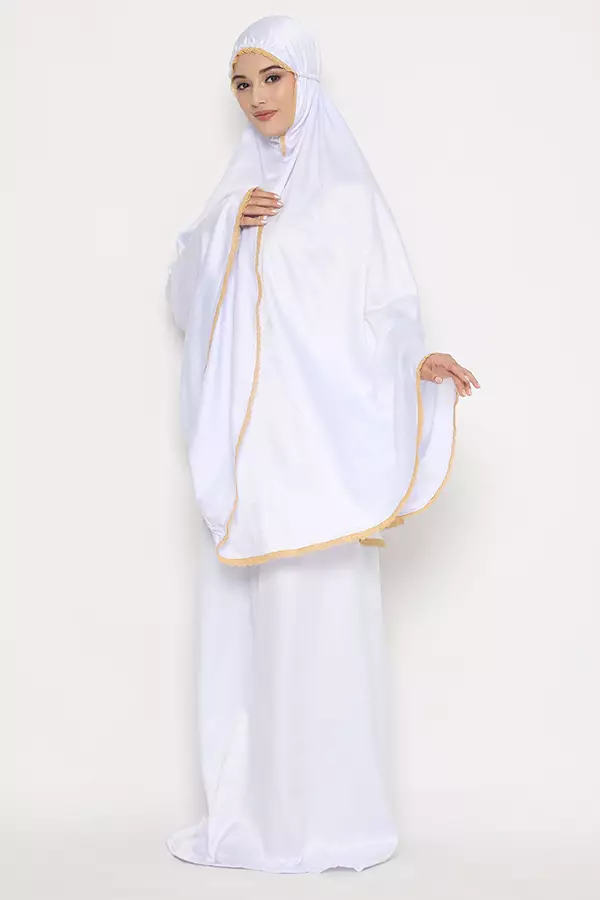 Mukena Rasyadah Fatinah