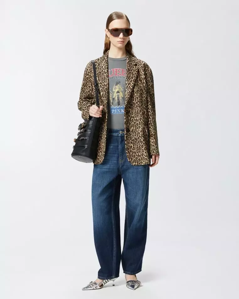 Estelle egg shaped jeans