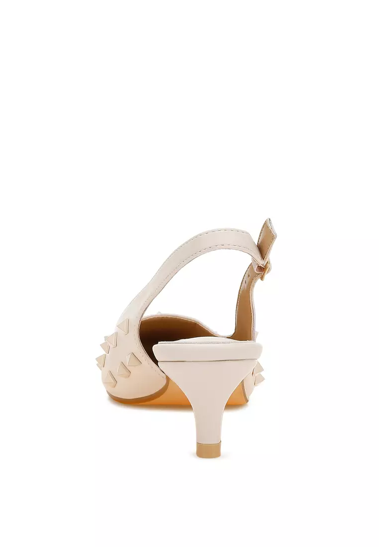 米色鉚釘裝飾小貓跟鞋