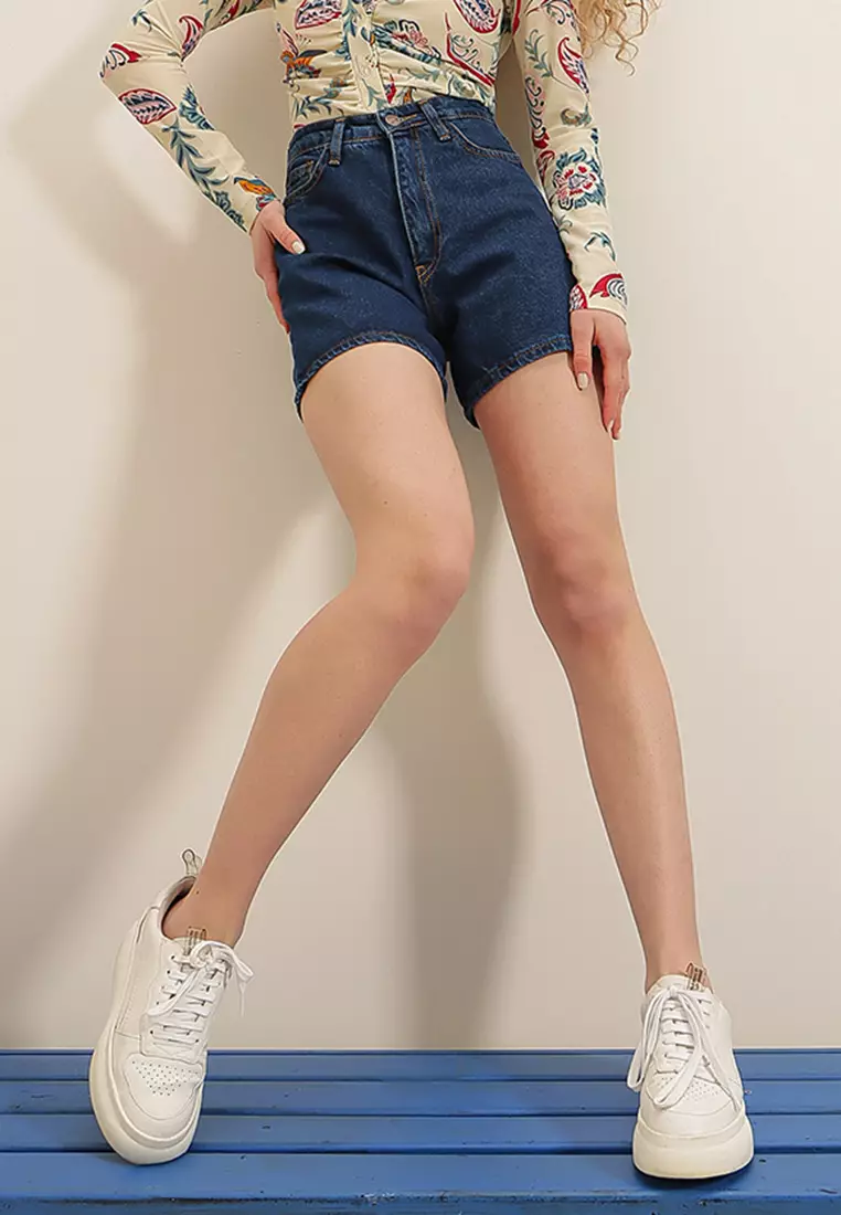 high waisted denim short shorts