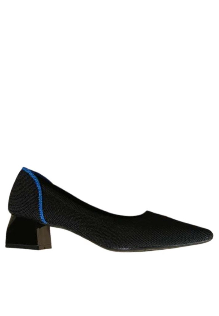 3.5CM Pointed Flyknit Pumps TJ029