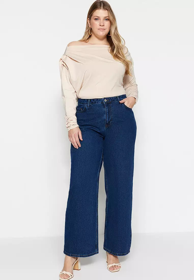Plus Size High Waist Wide-Cut Jeans