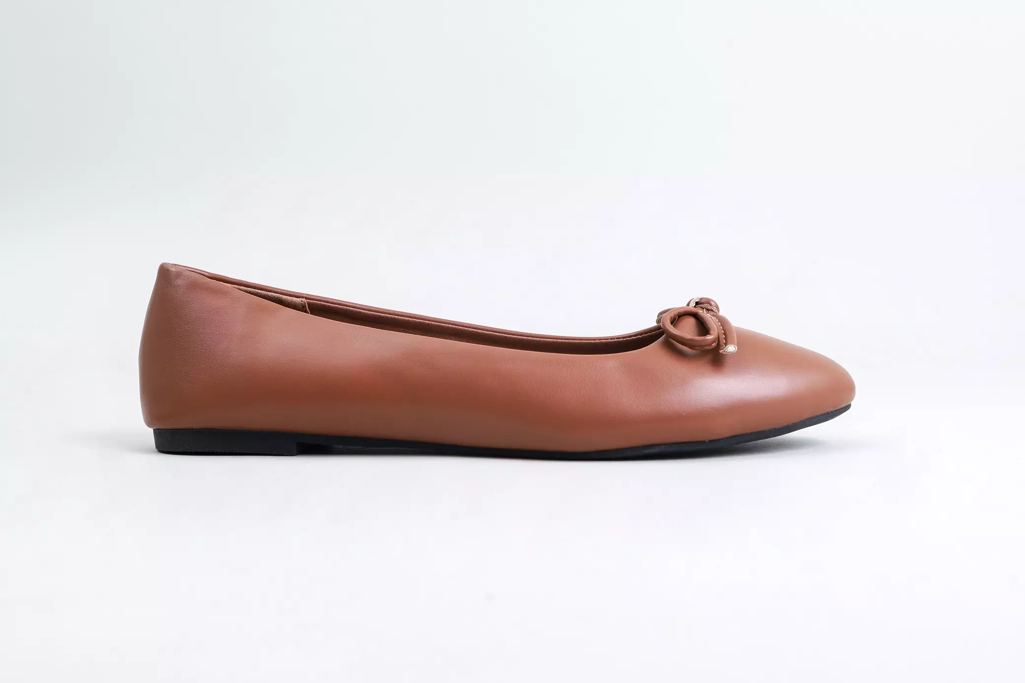 The Little Things She Needs - AMARA Flatshoes Sepatu Wanita Brown [TSN0002362.C0053]