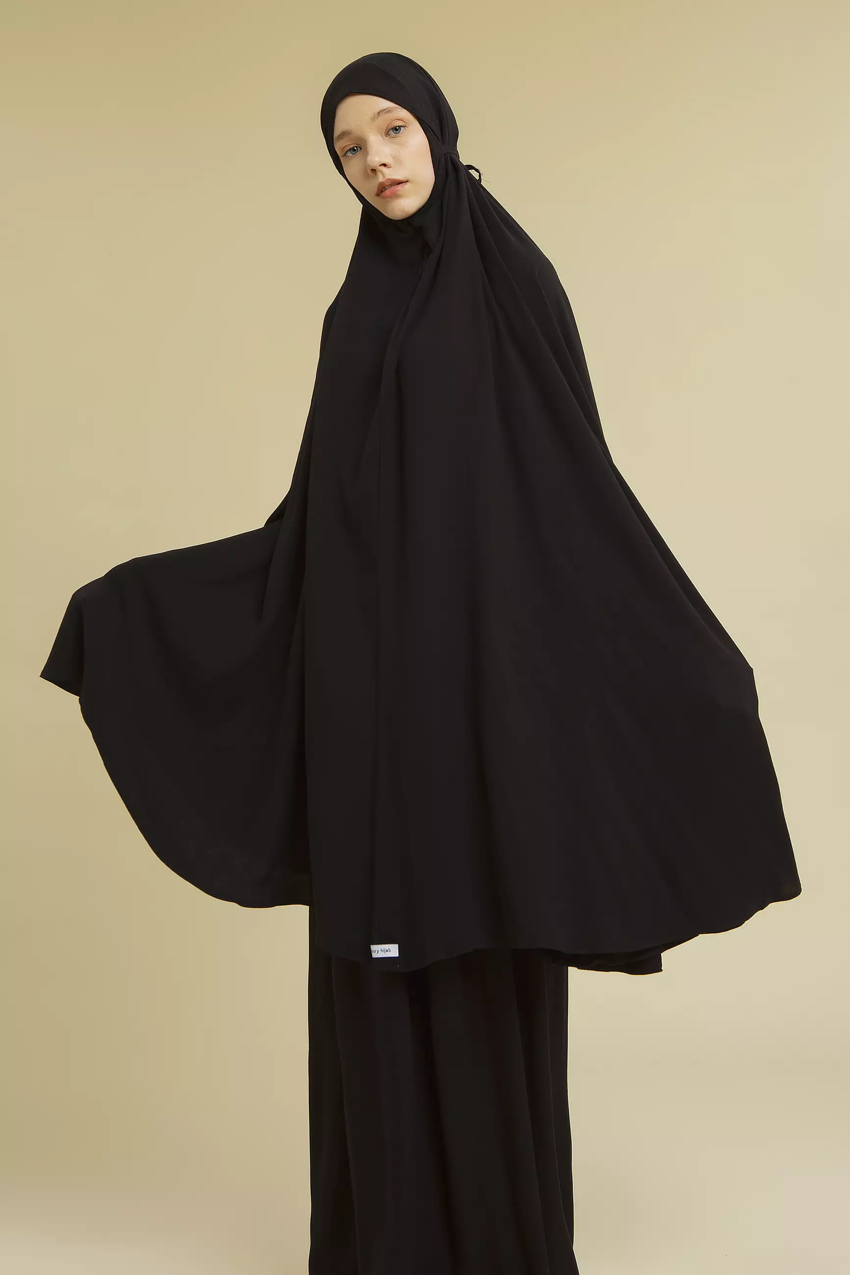 Minaa Prayer Set Black