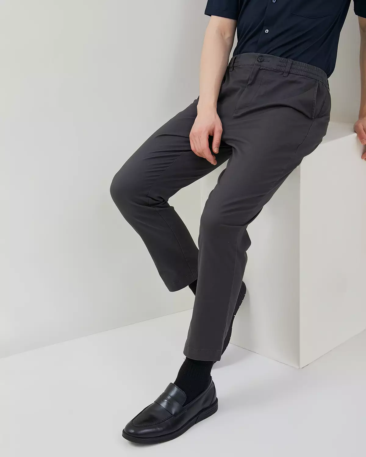 MEN'S DARK GREY ELASTIC WAIST CHINOS