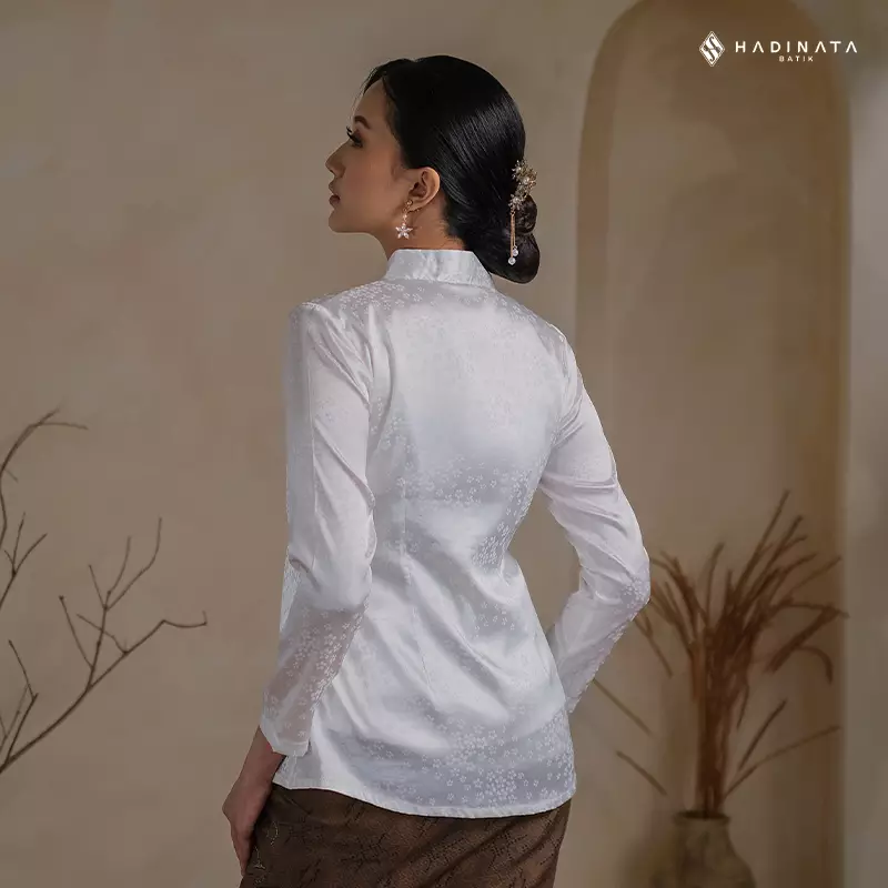 Hadinata Batik Wanita Kebaya Charita White
