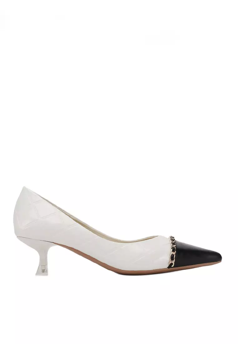 Discount on Twenty Eight Shoes  shoes - SKU: VANSA Color Matching Chain Mid-Heels VSW-H3361
