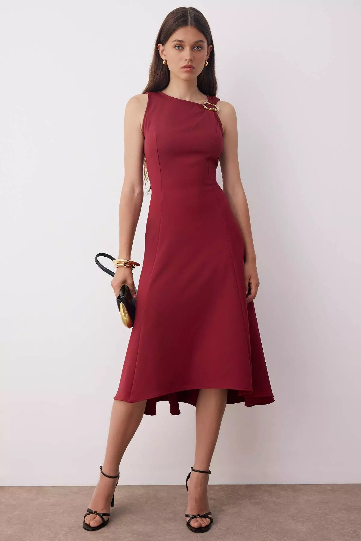 Burgundy Plain Accessory Detailed Midi Woven Dress