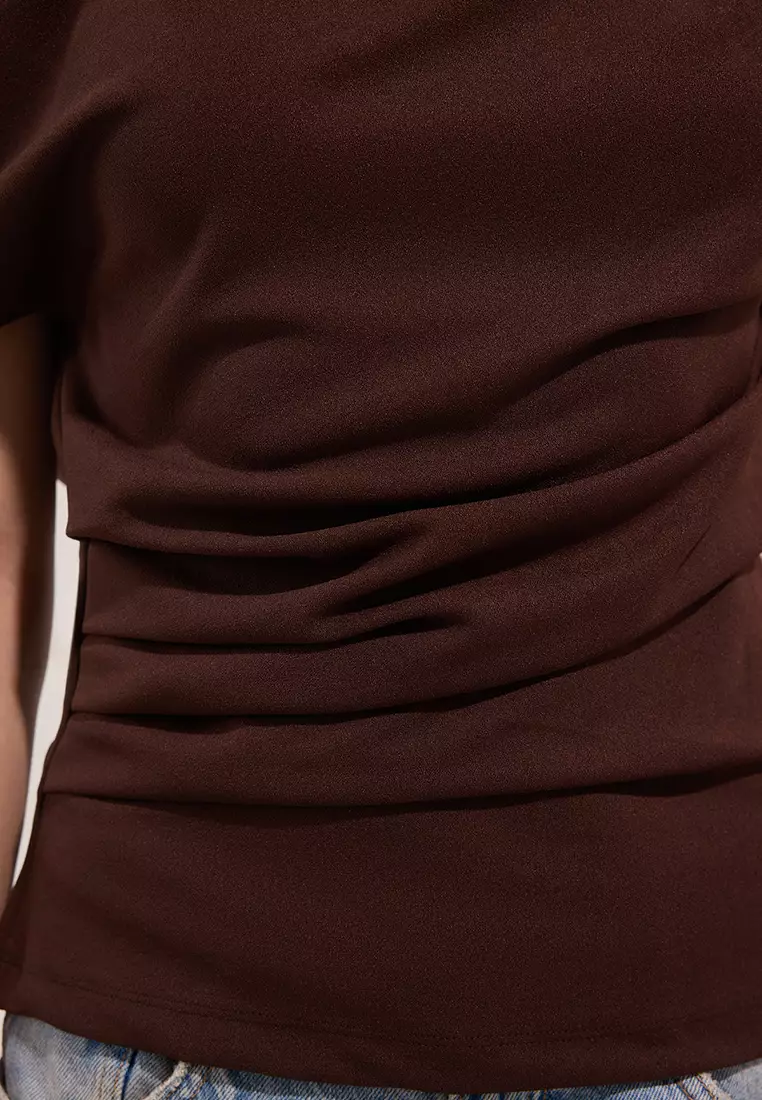 Brown Gathered/Draped Detailed Flowy Asymmetric Collar Knitted Blouse TWOSS25BZ00024