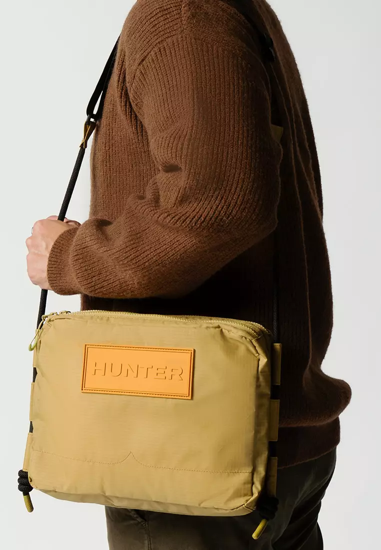 【HUNTER】Travel Ripstop Sacoche 2COLOR TRAVEL RIPSTOP SACOCHE-Hunter Boots Singapore – Hunter Singapore