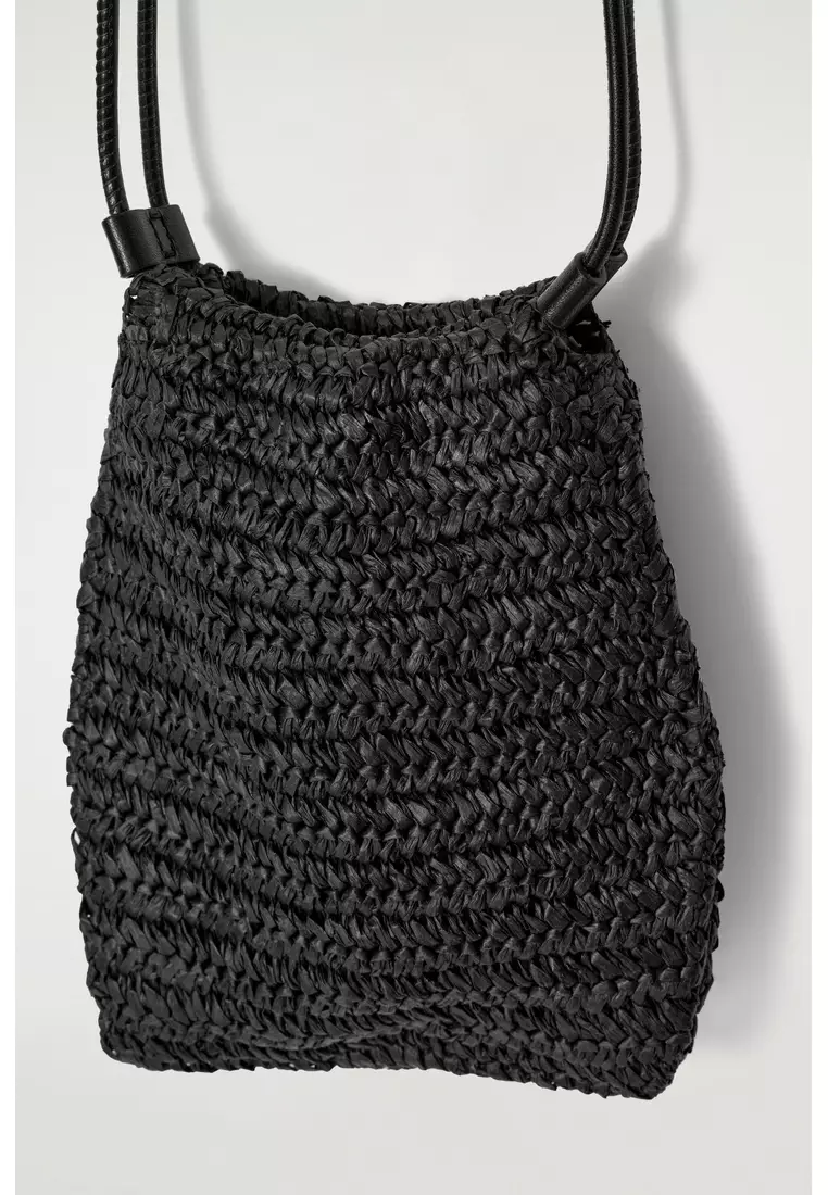 DRAWSTRING PHONE POUCH - STRAW