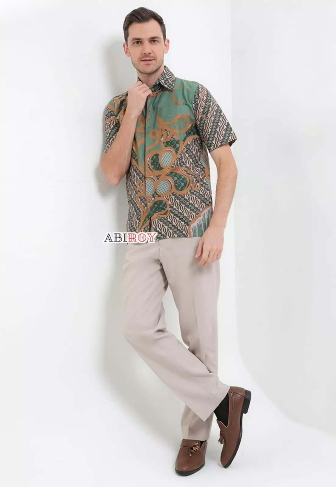 Andaru Hijau Kemeja Batik Pria Premium Slimfit Lengan Pendek NLN