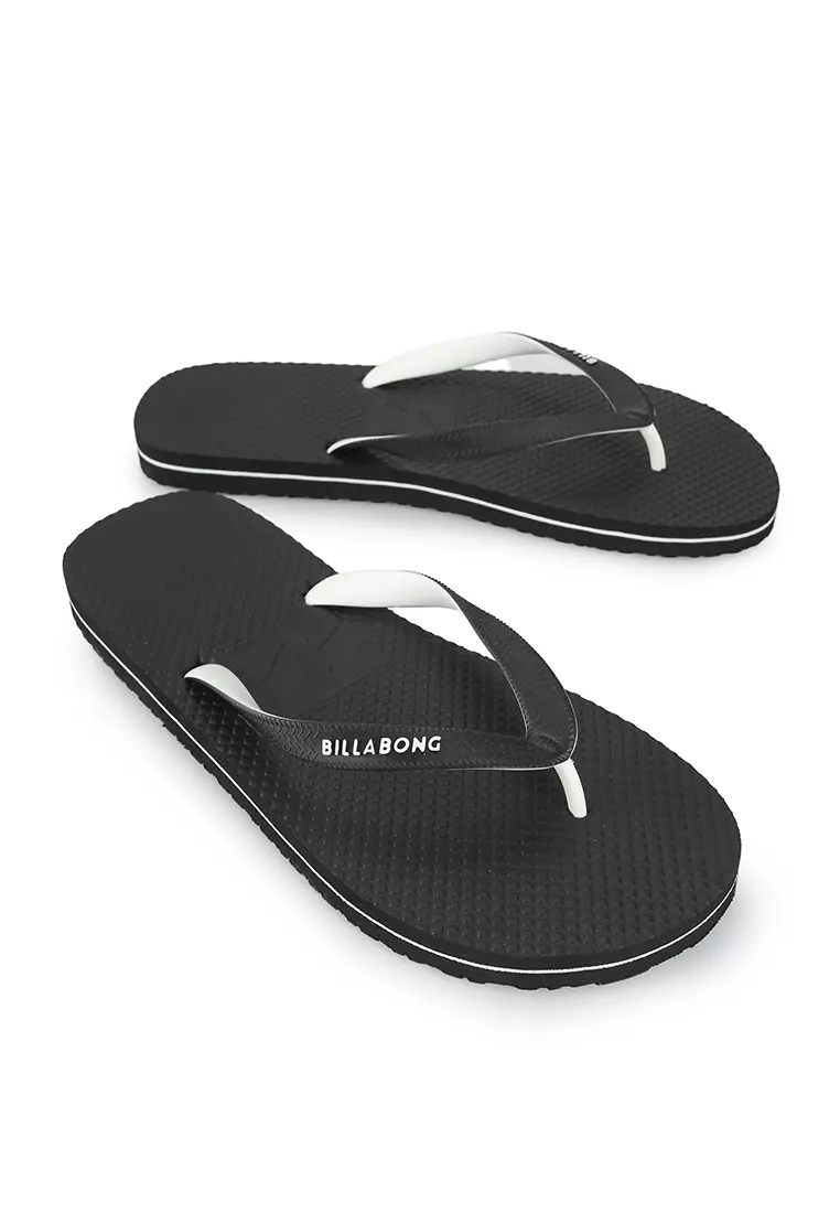 White thong flip best sale flops