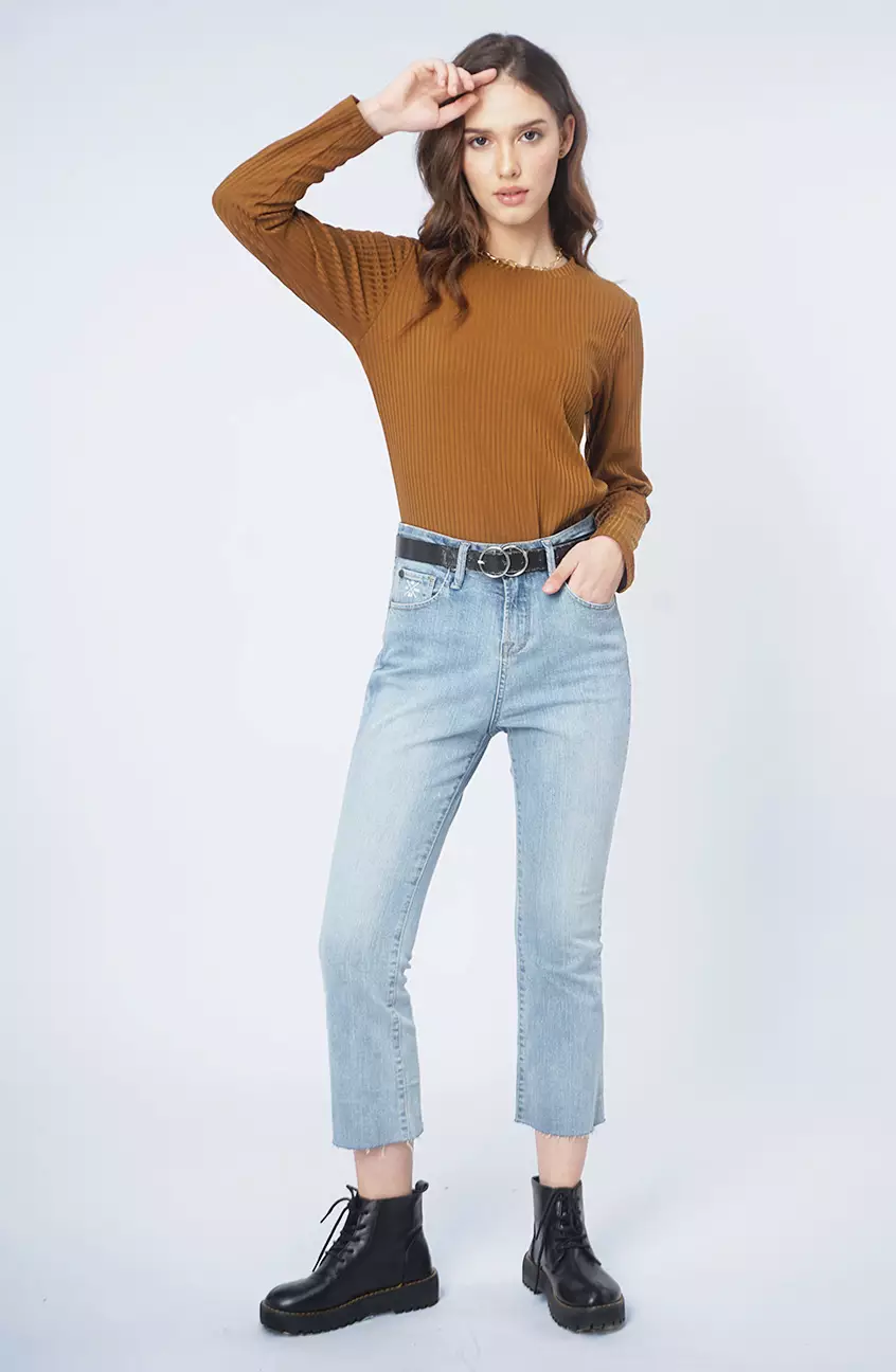 Kaos Wanita Abigail Light Brown