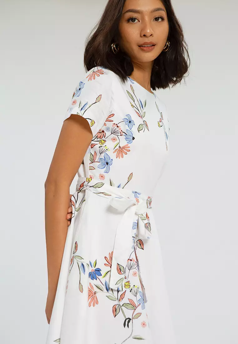 Minimal Portrayal Dress R2 OffWhite