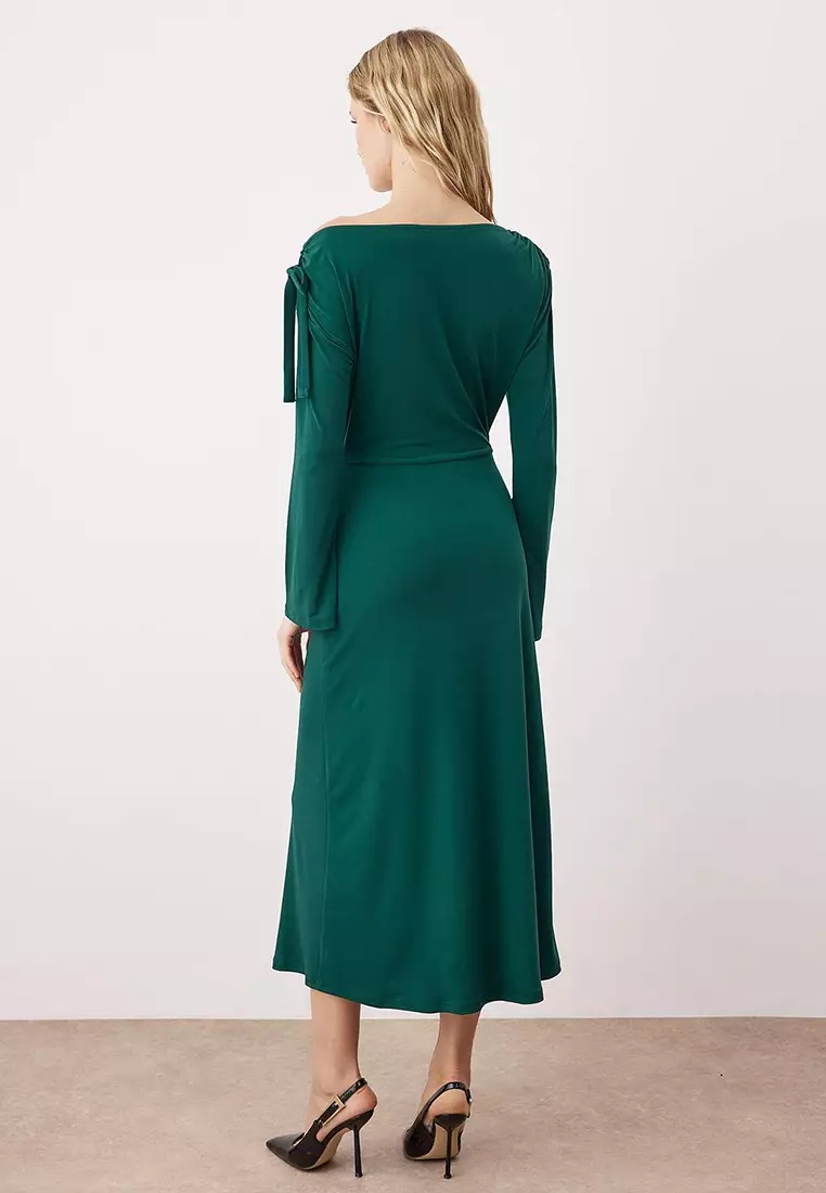 Buy Trendyol Emerald Green Off-The-Shoulder Tie Detailed A-Line/Flare Midi Knit  Dress 2026 Online | ZALORA